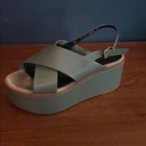 Robert Clergerie leather platform slingbacks 39